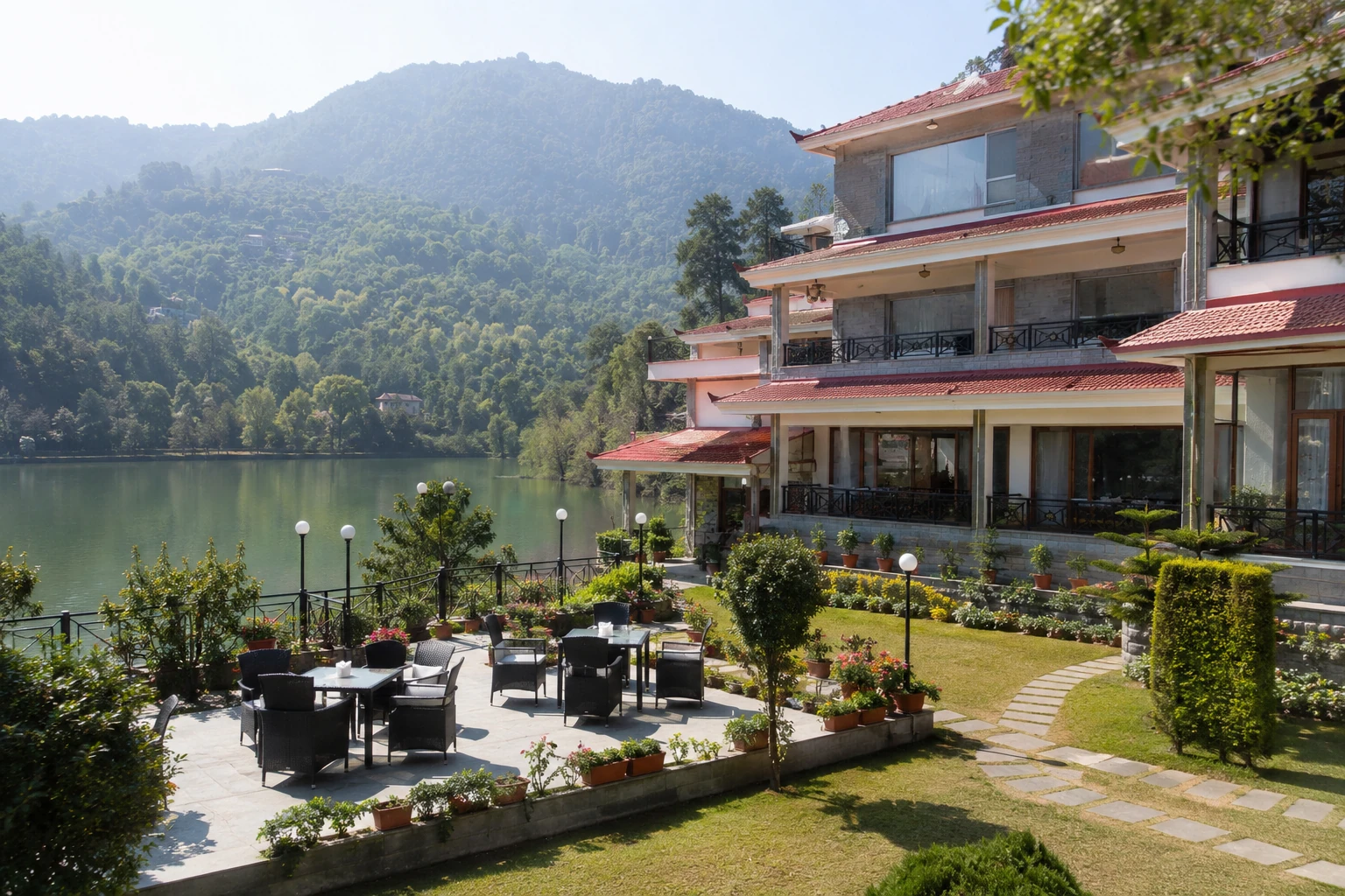 Bhimtal lake-view resort near Nainital